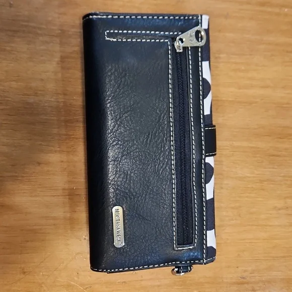 Wallet - Picture 2 of 5